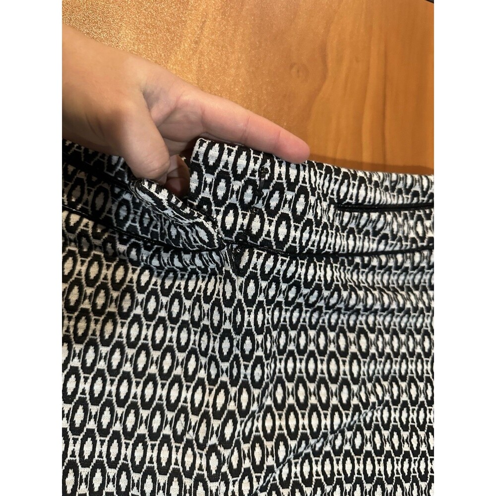 Carole Little Geometric Print Pencil Skirt Black White Size 10 - Picture 3 of 8